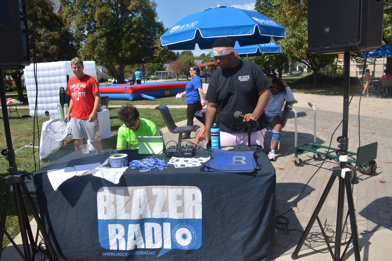 Blazer%20Radio.jpg