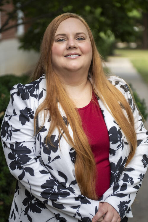 Brandie Headshot