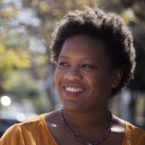 Headshot of Nilah Magruder '05