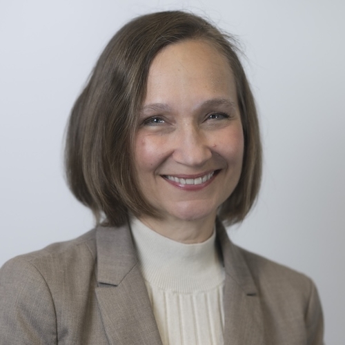 Headshot of April Boulton