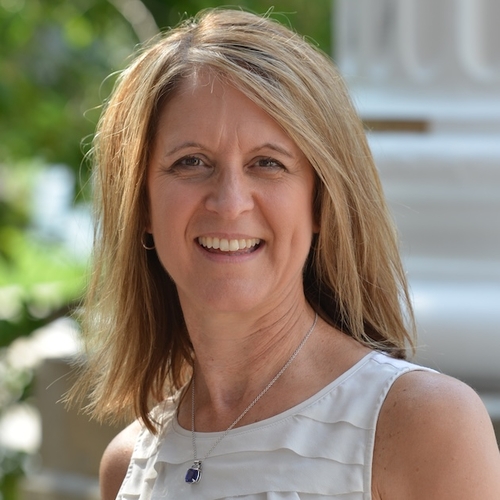 Headshot of Julie Chalk