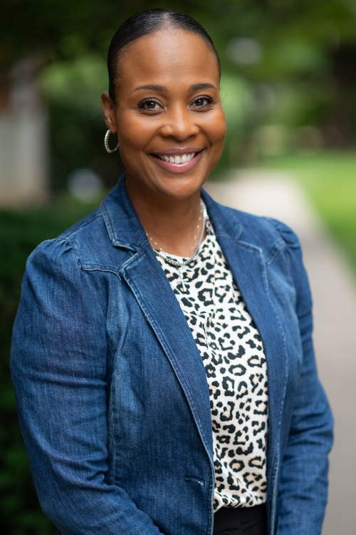 Vania Everett