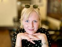 Dorian Elizabeth Knapp, Ph.D., professor of English