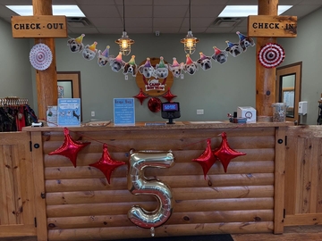 5th anniversary Camp Bow Wow