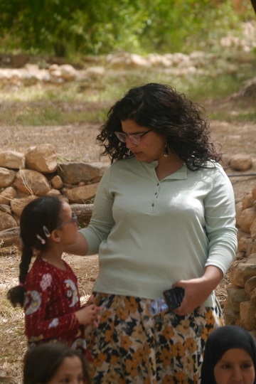 noora and child