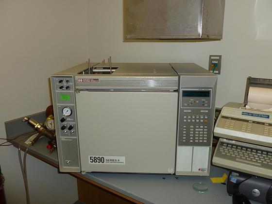 Agilent Model 5890 Series II FID Gas Chromatograph
