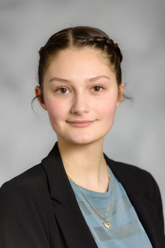 Julie Karlsson '23