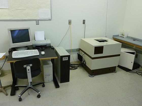 Anasazi Nuclear Magnetic Resonance Spectrometer
