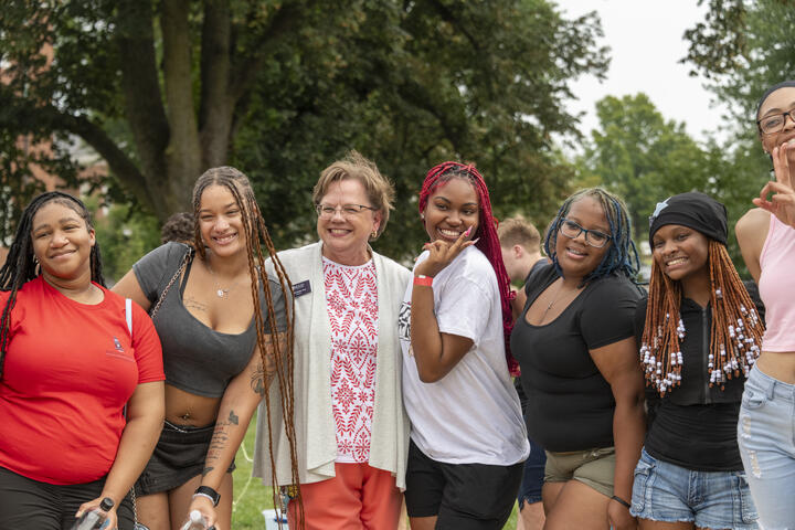 Blazer Bash Event : President Debbie Ricker with Students