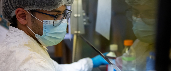 A Hood student work in a lab on campus.